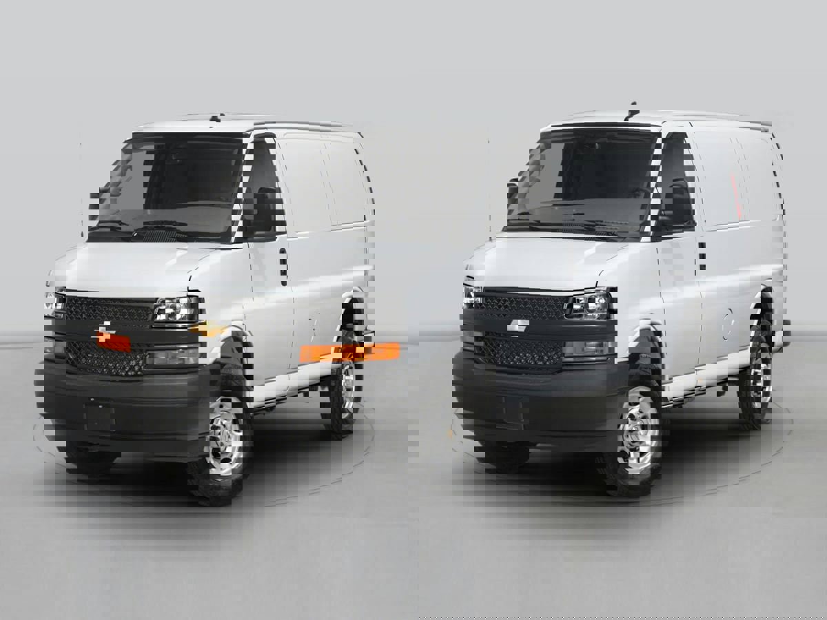 New 2026 Chevrolet Express 3500 Extended image 1