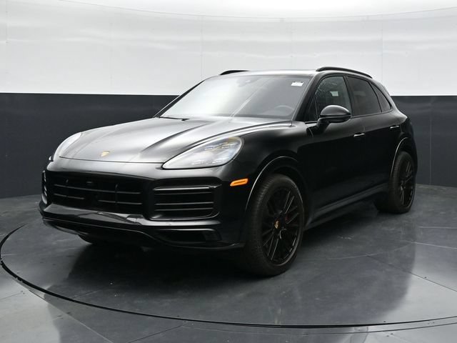 Used 2023 Porsche Cayenne GTS AWD/4WD image 5