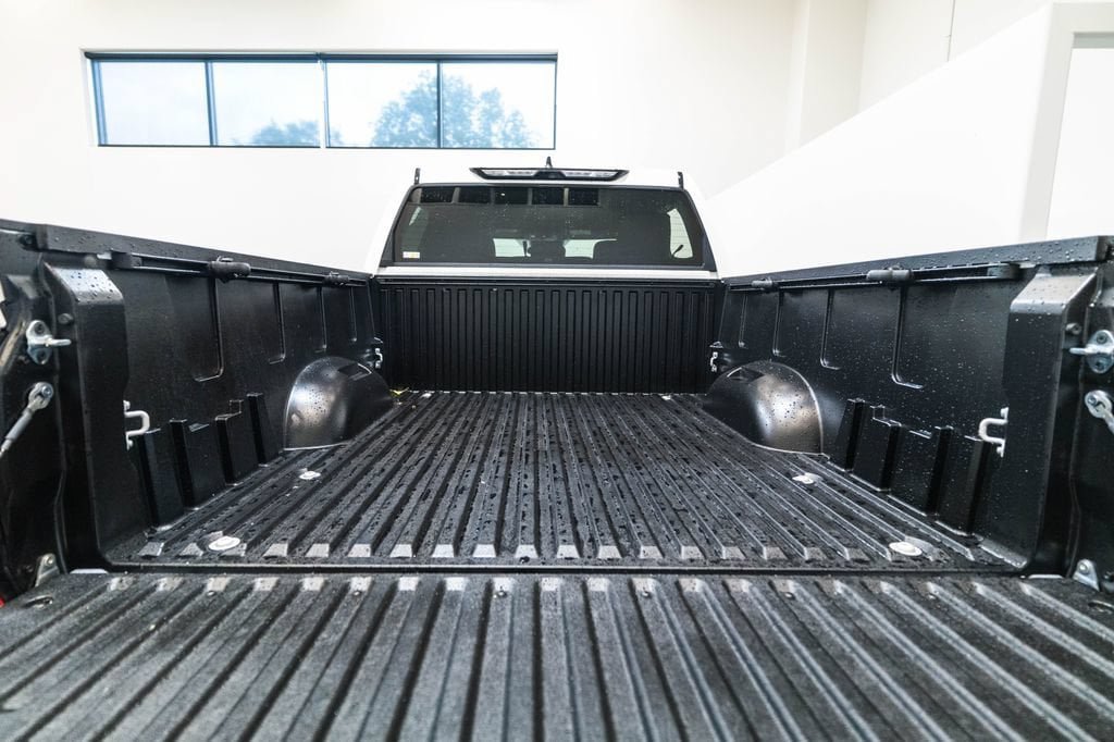 Certified 2026 Toyota Tundra SR5 AWD/4WD image 32