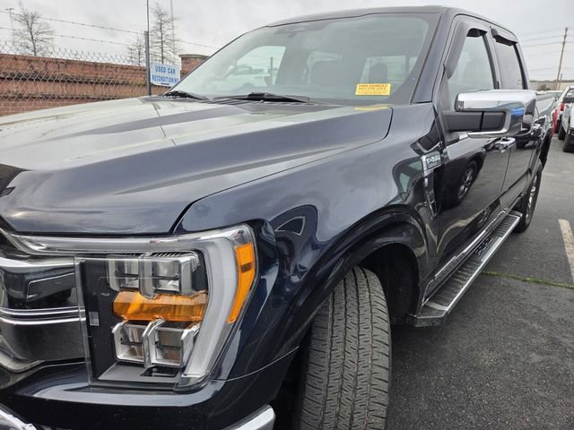 Used 2022 Ford F150 Lariat image 10