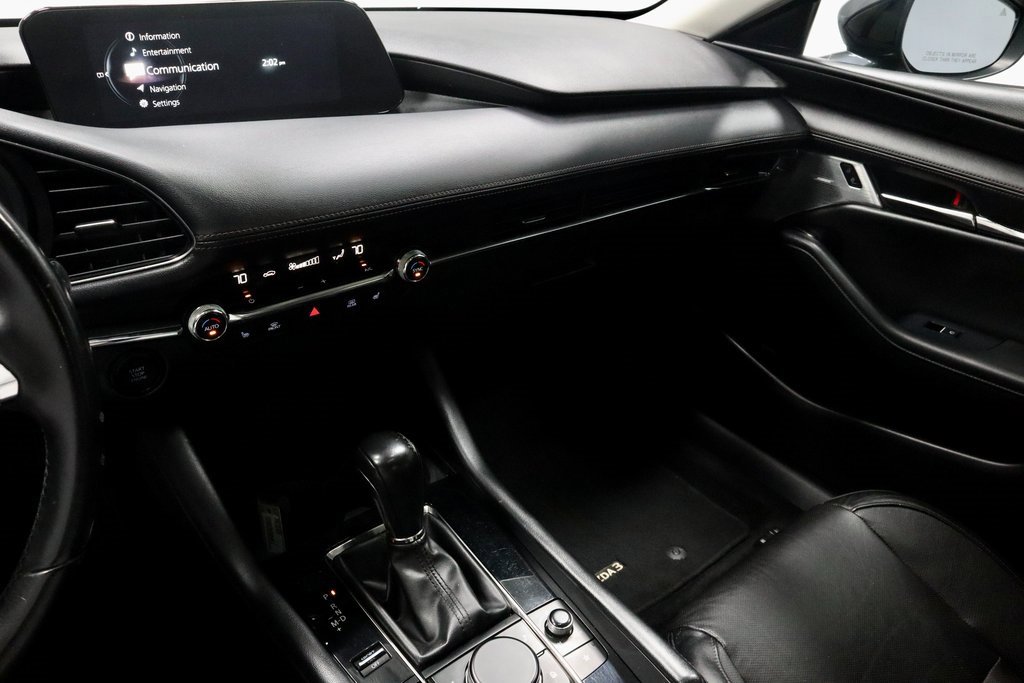 Used 2022 MAZDA MAZDA3 s image 31