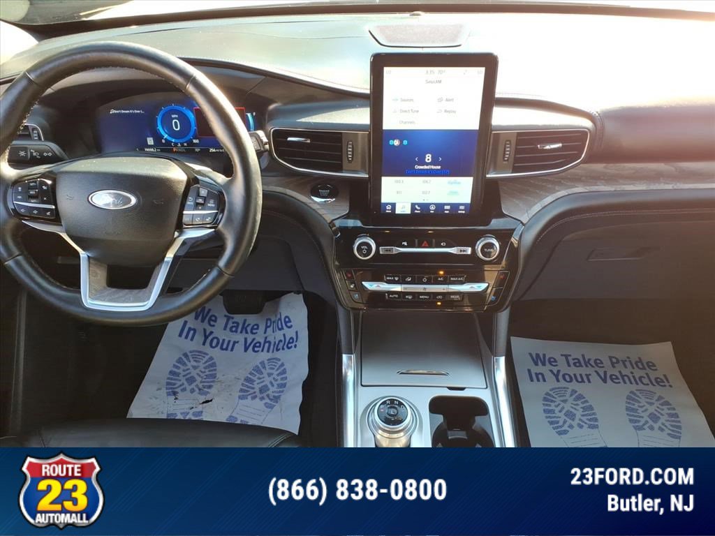 Certified 2022 Ford Explorer Platinum w/ Equipment Group 601A image 9