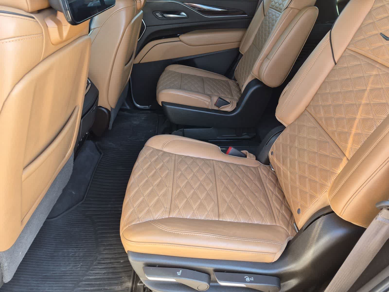 Used 2021 Cadillac Escalade Sport w/ Driver Assist Tech Package RWD image 19