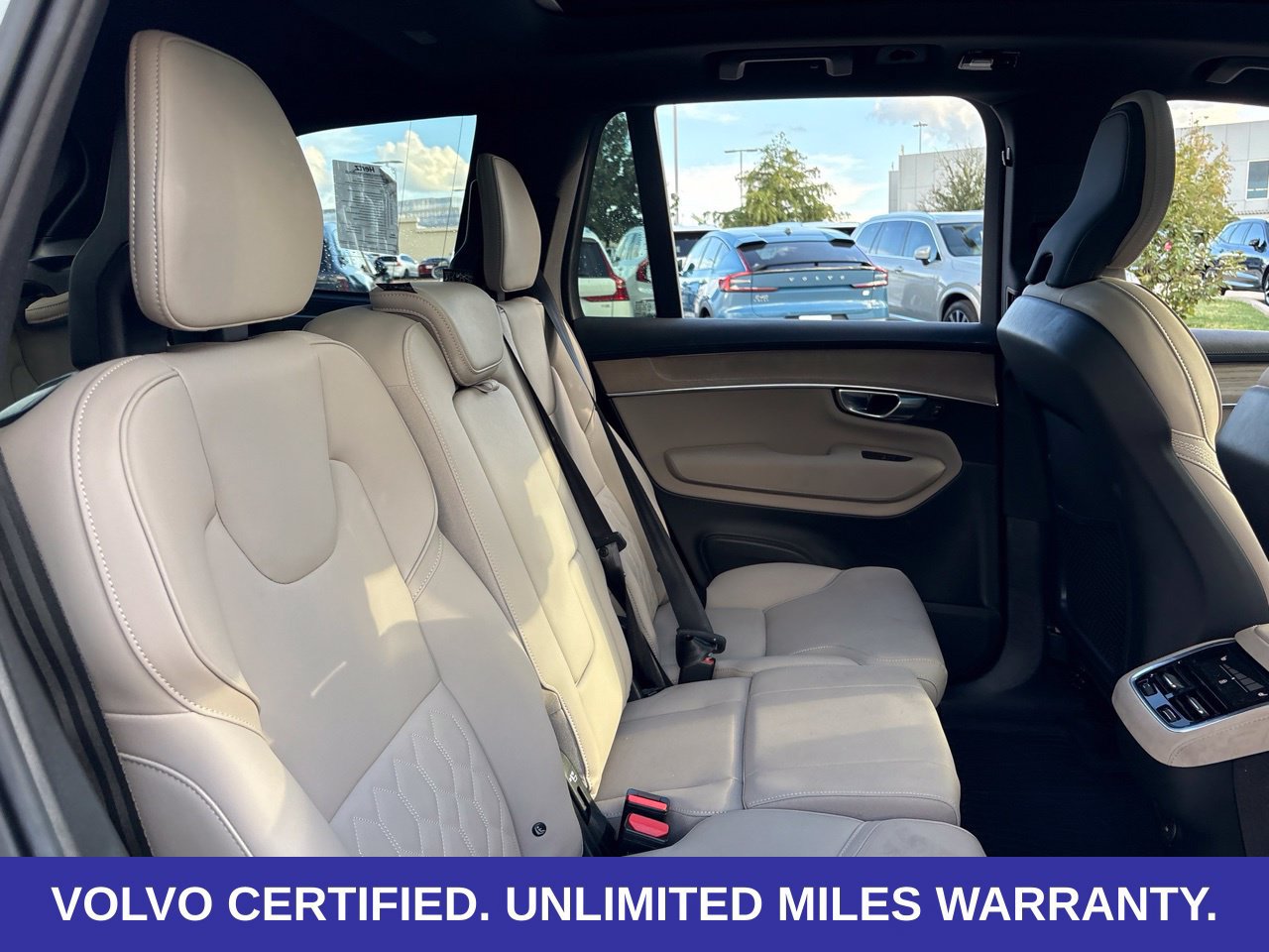 Certified 2026 Volvo XC90 B6 Plus AWD/4WD image 13