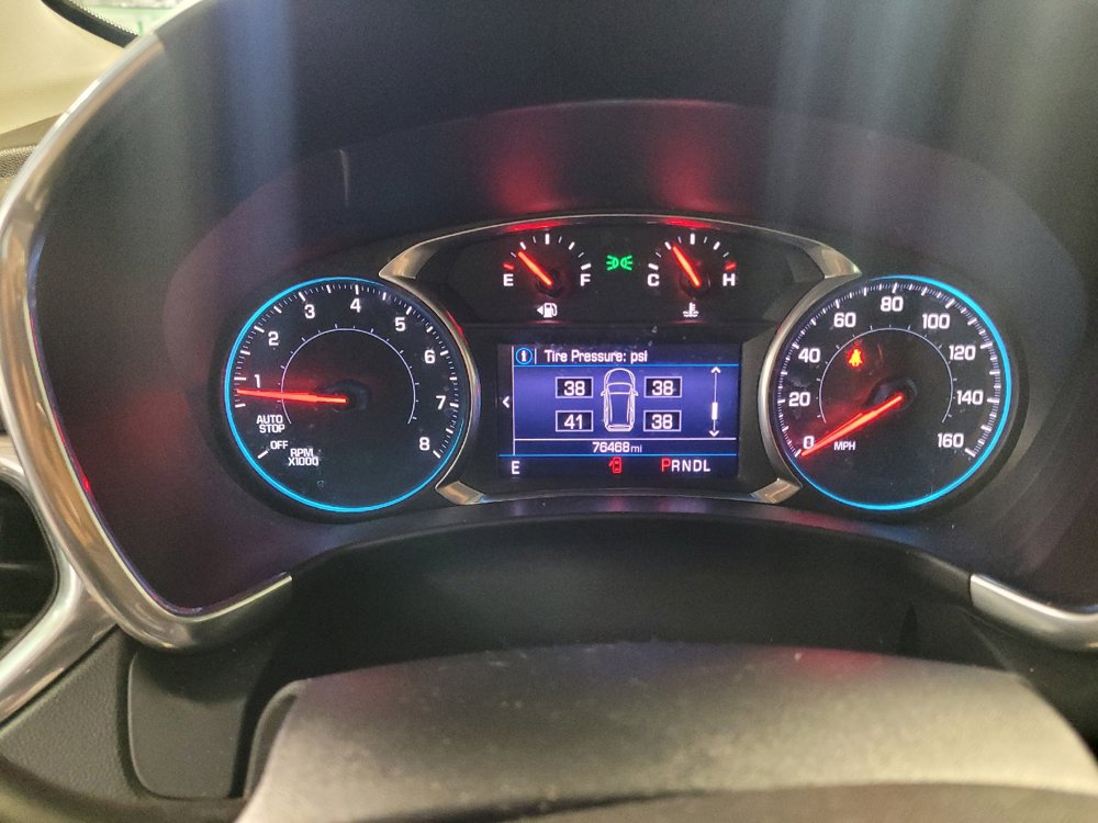 Used 2020 Chevrolet Equinox LT FWD image 23