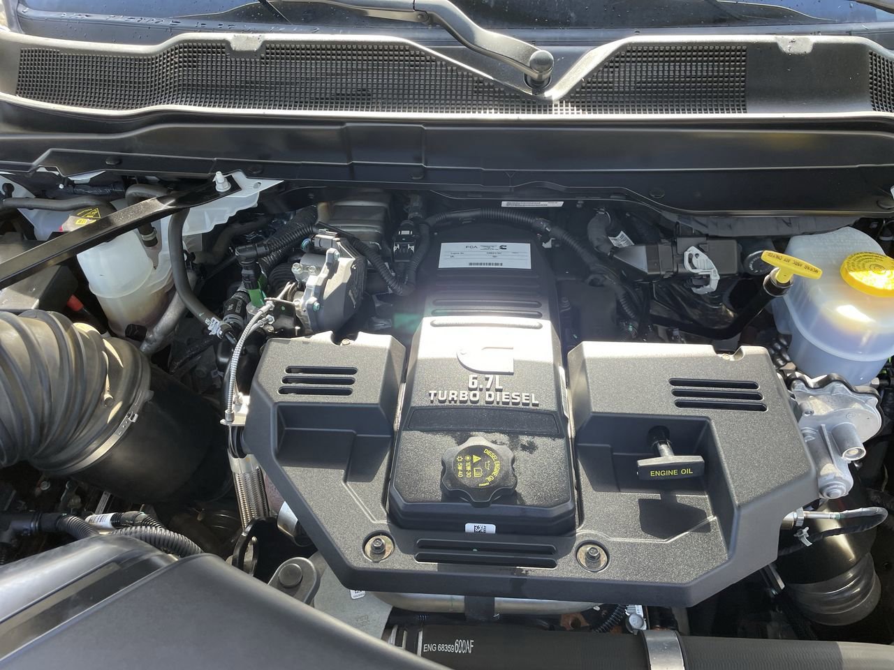 Used 2023 RAM 3500 Limited image 11