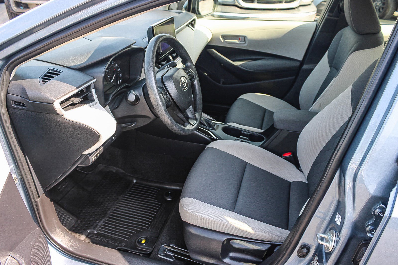 Certified 2024 Toyota Corolla LE FWD image 18