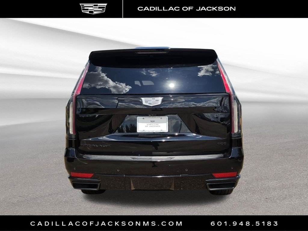 Used 2024 Cadillac Escalade ESV Sport Platinum w/ LPO, ONYX Package AWD/4WD image 4