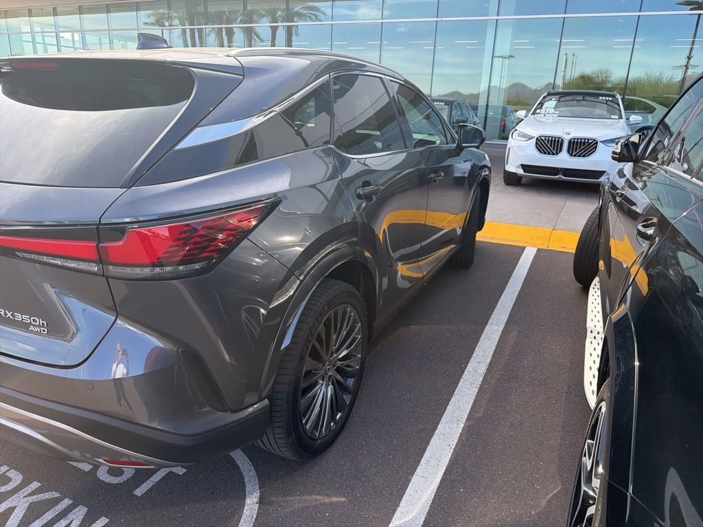 Used 2024 Lexus RX 350 w/ Convenience Package image 4