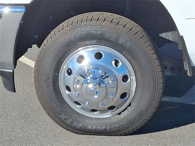 Used 2025 RAM 3500 Tradesman w/ Chrome Appearance Group image 8