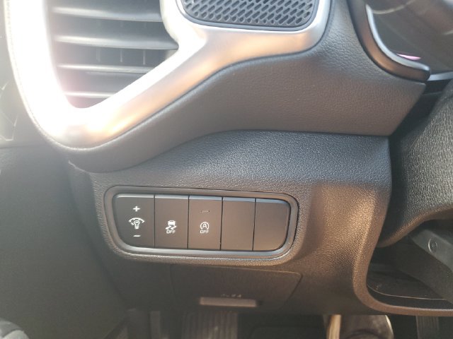 Used 2023 Kia Soul LX w/ LX Technology Package FWD image 22
