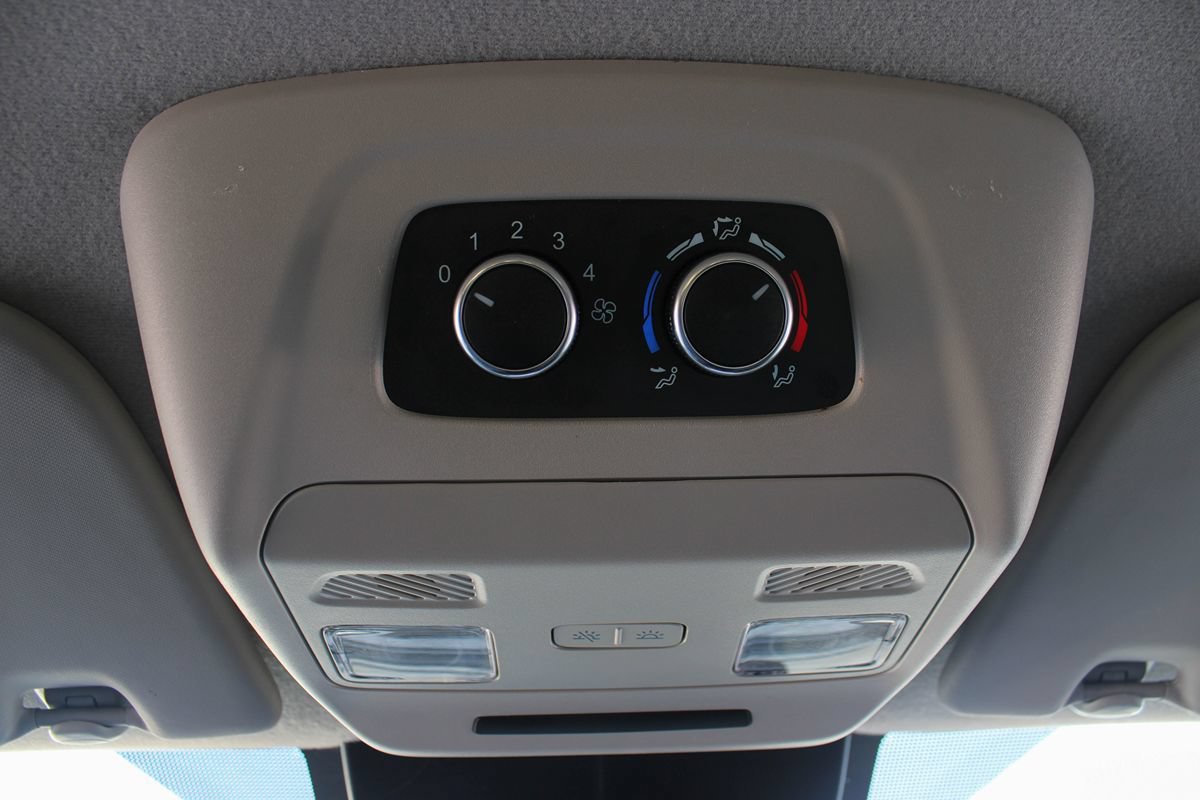 Used 2023 Ford Transit 350 XLT RWD image 36