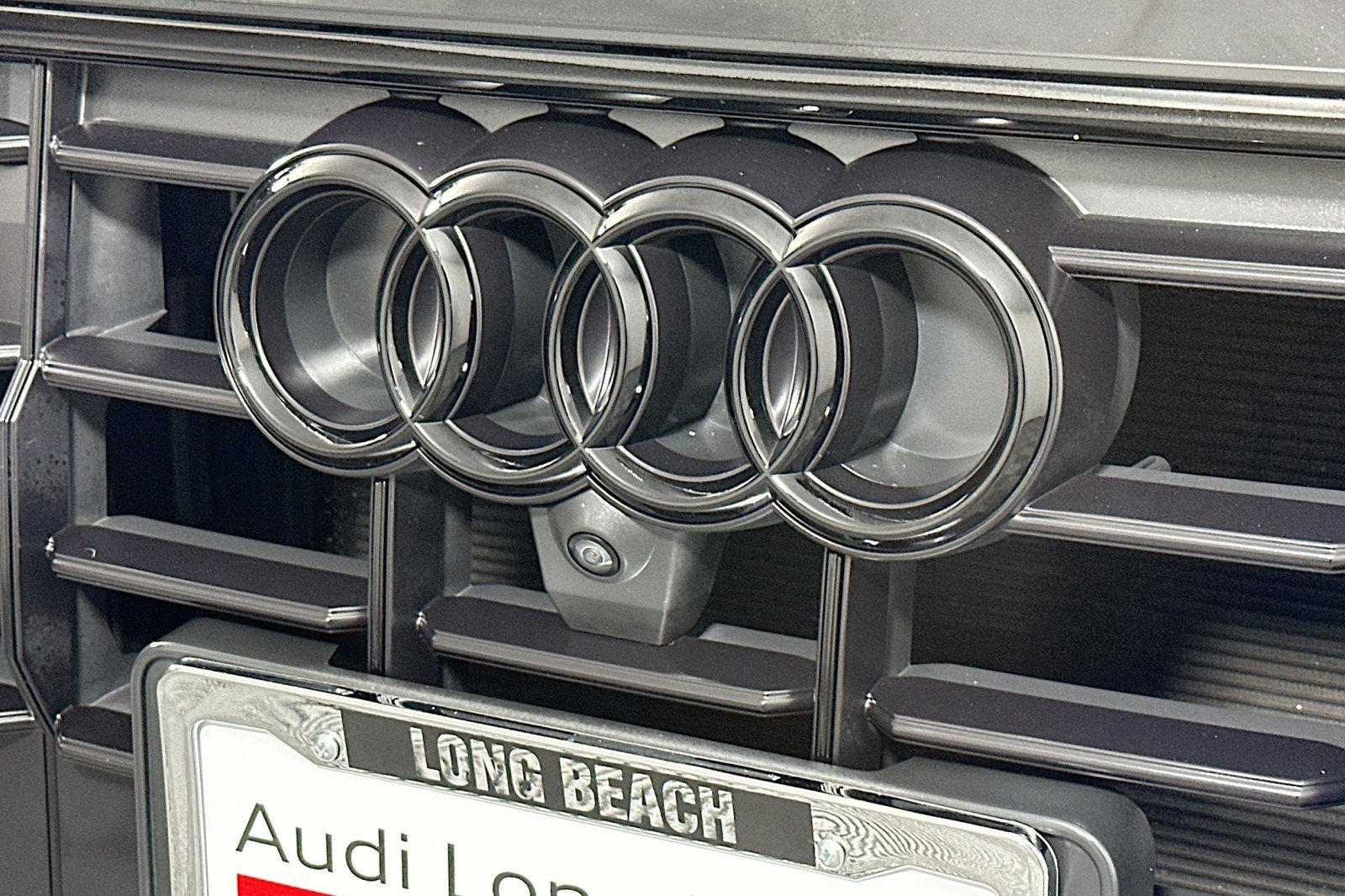 Used 2022 Audi Q8 Premium Plus w/ Premium Plus Package image 15