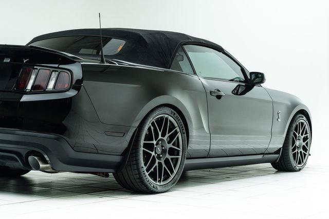 Used 2012 Ford Mustang Shelby GT500 w/ Electronics Pkg RWD image 14