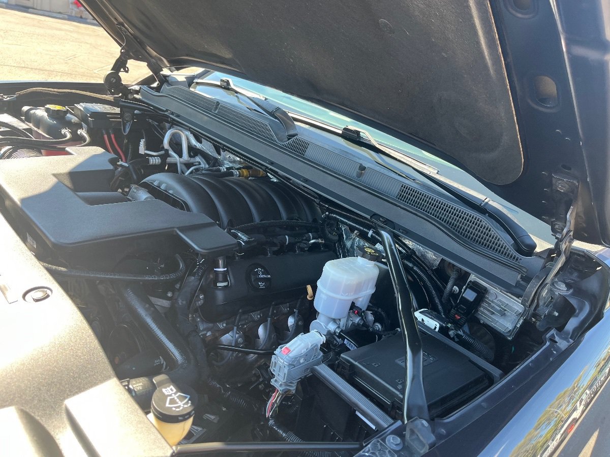 Used 2018 GMC Yukon Denali w/ Open Road Package RWD image 44