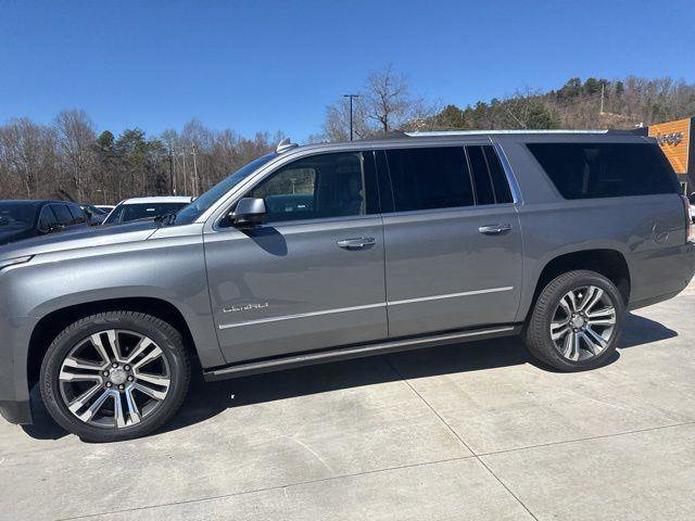 Used 2019 GMC Yukon XL Denali w/ Denali Ultimate Package image 11