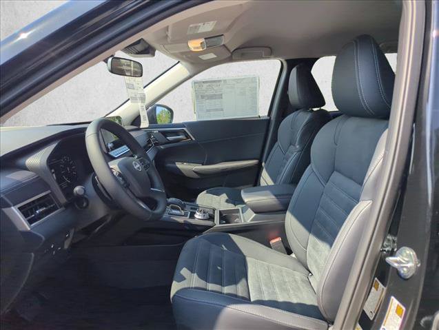 New 2026 Nissan Rogue SL AWD/4WD image 17