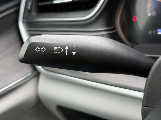 Used 2021 Jeep Grand Cherokee L Overland w/ Luxury Tech Group IV image 24