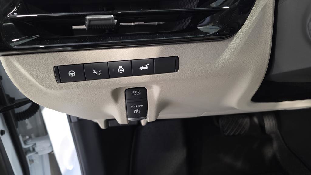 Used 2025 Nissan Murano Platinum image 19