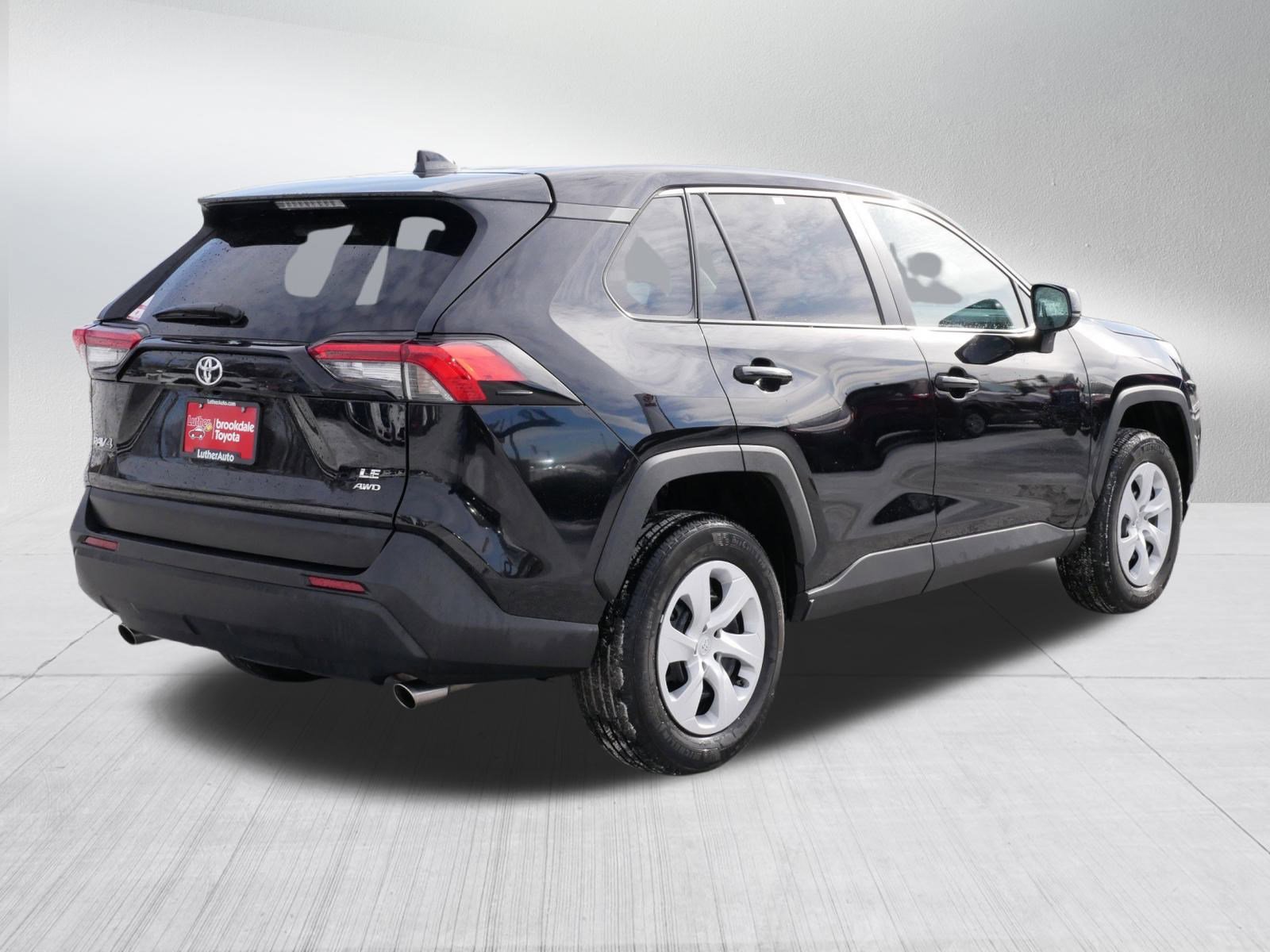 Certified 2025 Toyota RAV4 LE image 7