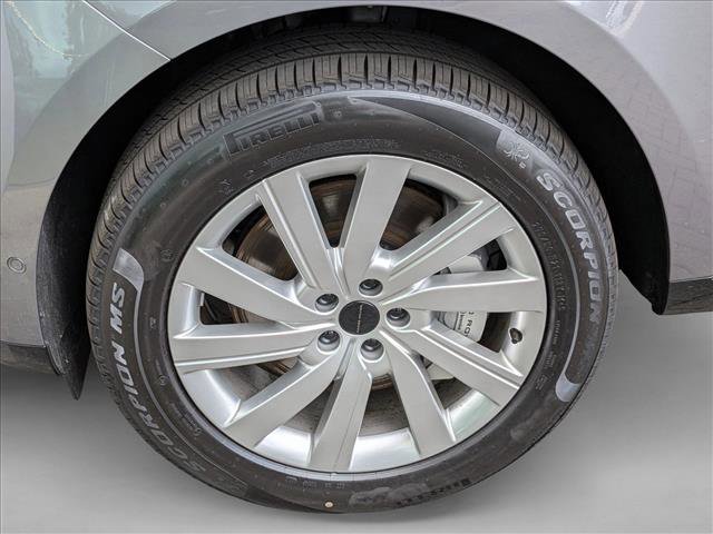 New 2026 Land Rover Range Rover SE AWD/4WD image 9