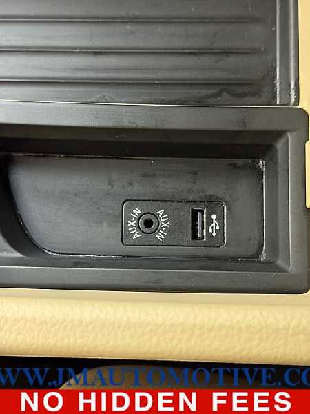 Used 2017 BMW 330i xDrive Sedan image 37