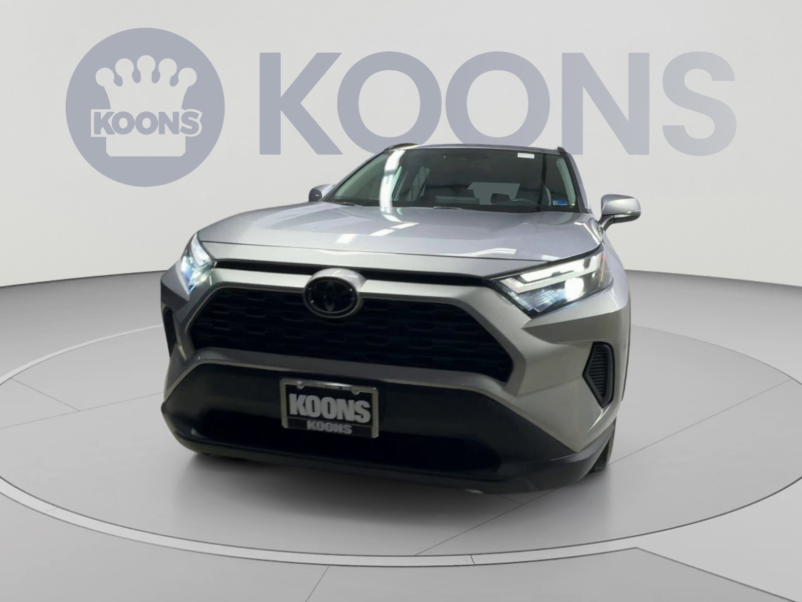 Used 2024 Toyota RAV4 XLE w/ Weather Package AWD/4WD image 4