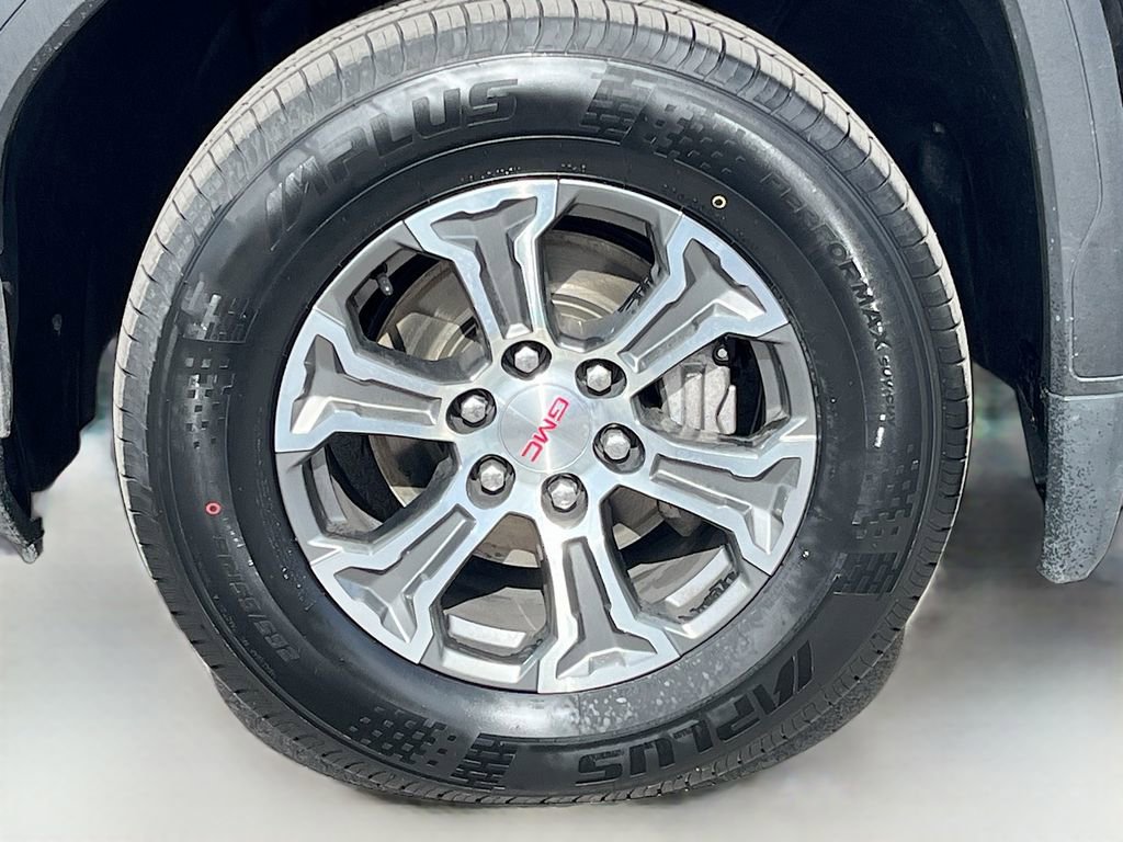 Used 2023 GMC Sierra 1500 SLT w/ SLT Convenience Package image 32