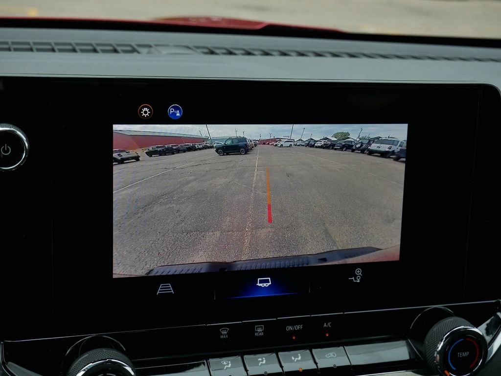 Used 2023 Chevrolet Colorado Trail Boss w/ LPO, Dark Essentials Package AWD/4WD image 27