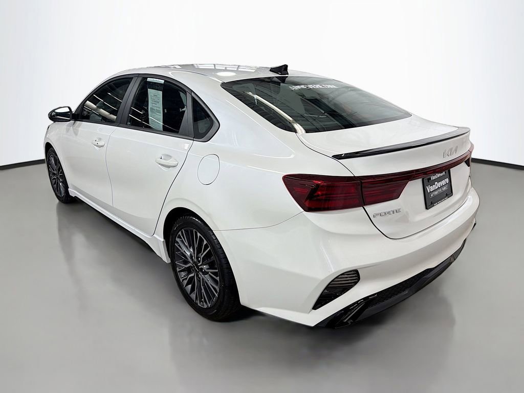 Used 2023 Kia Forte GT-Line w/ GT-Line Premium Package FWD image 8