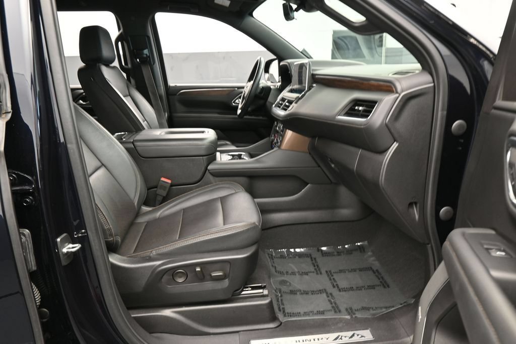 Used 2023 Chevrolet Tahoe High Country RWD image 51