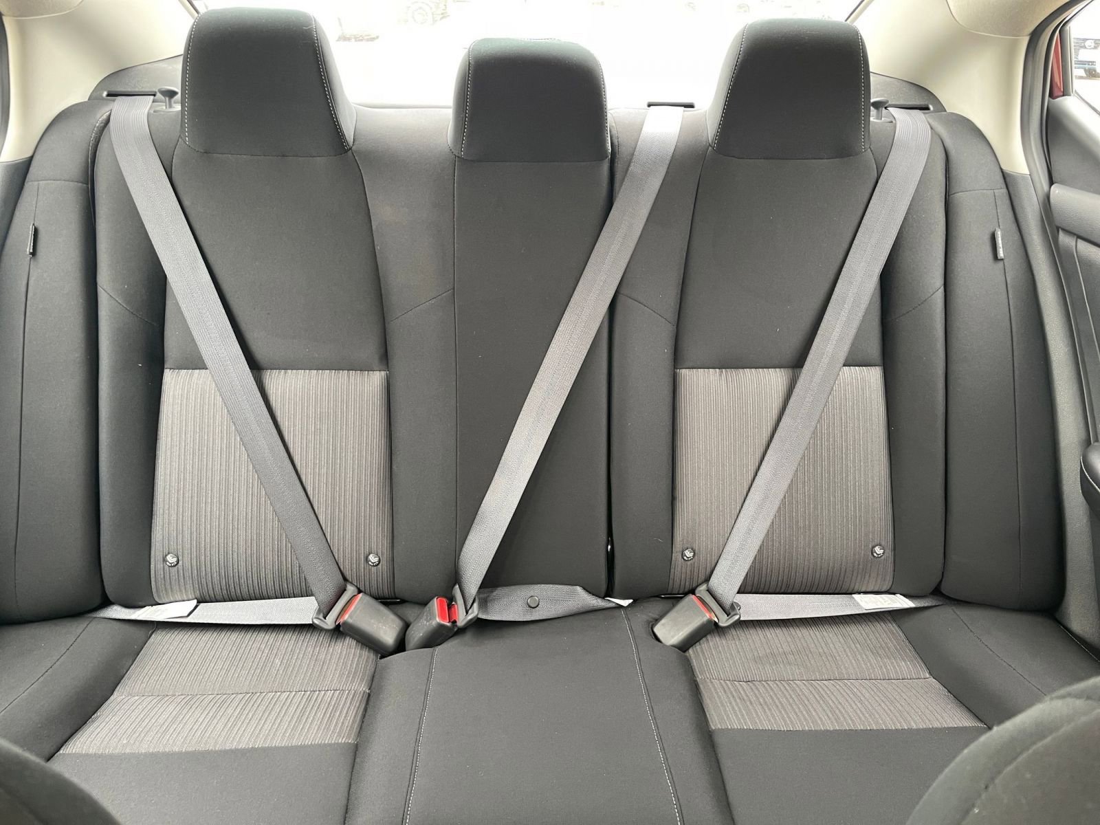 Used 2025 Nissan Sentra SV image 41