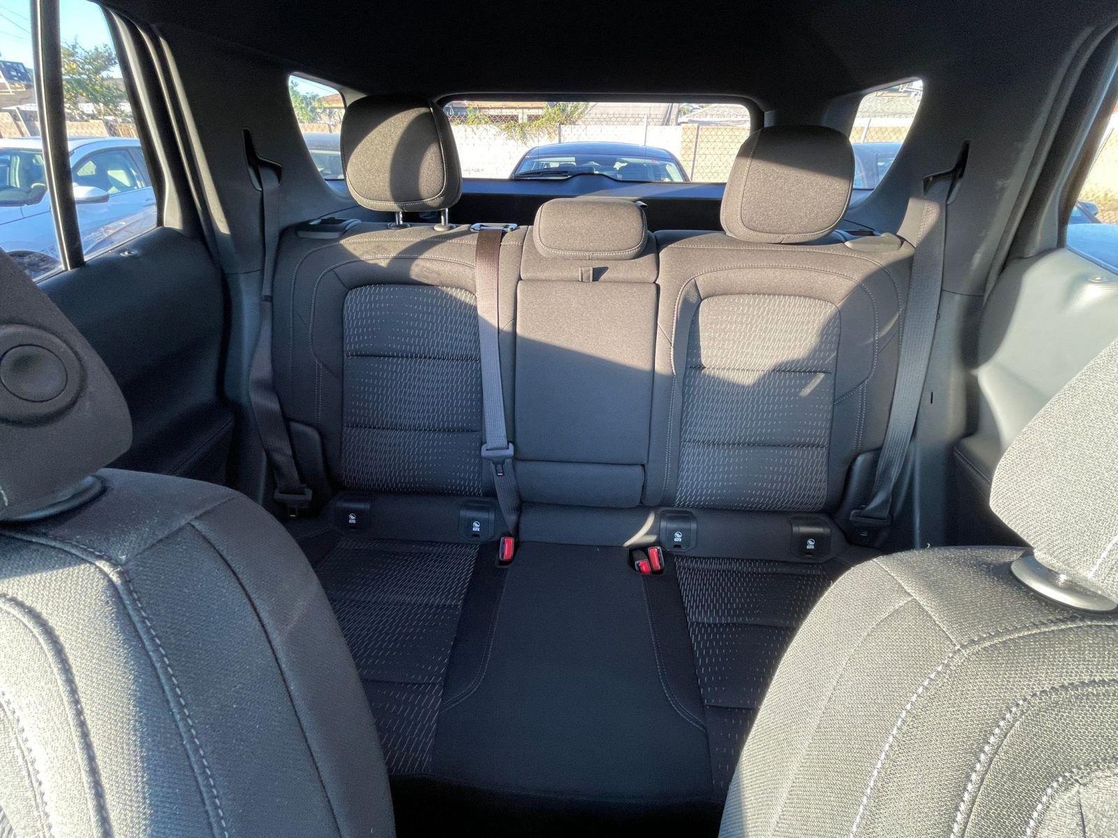 Used 2025 Chevrolet Equinox LT image 37