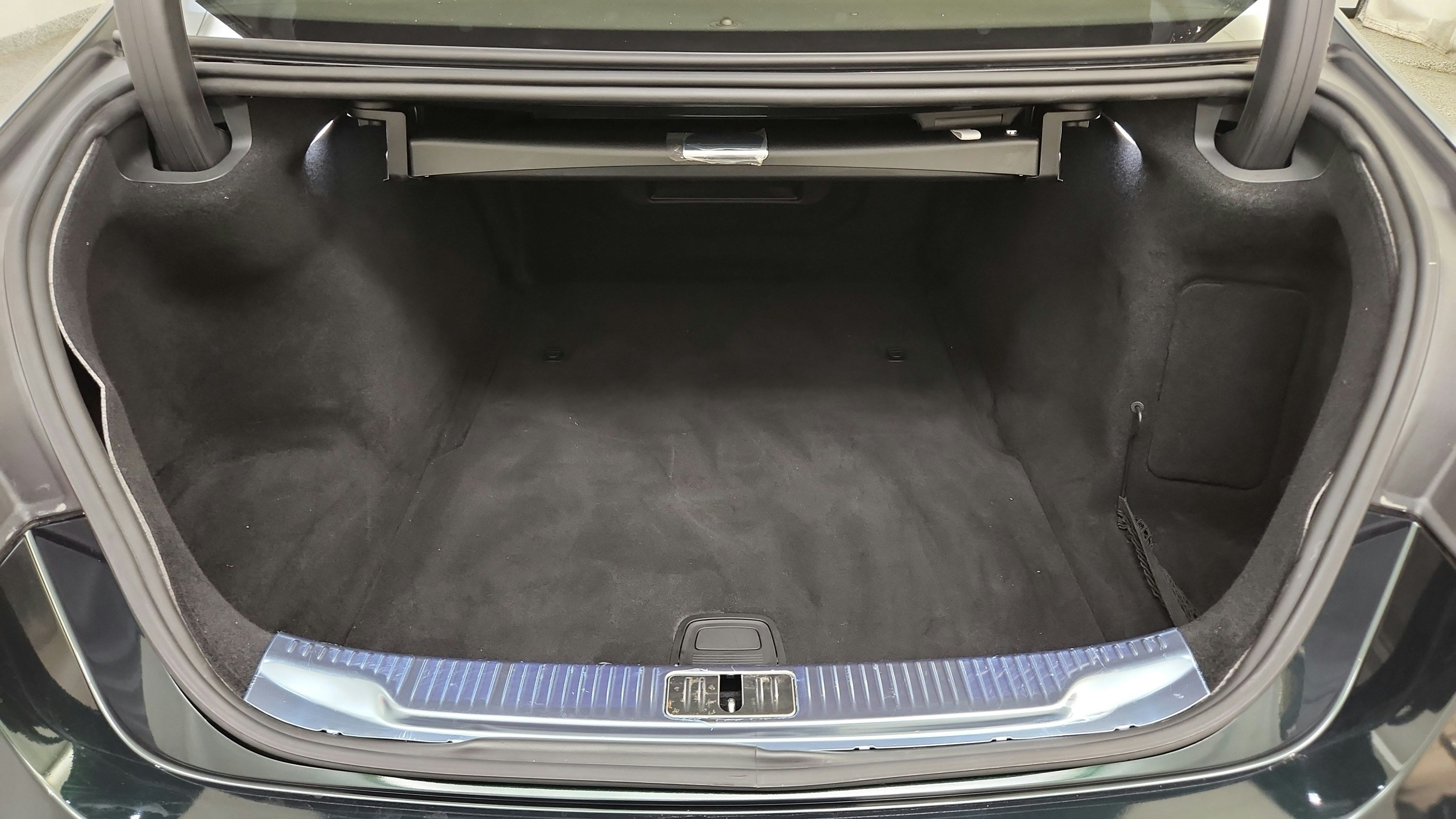Used 2023 Mercedes-Benz S 500 4MATIC w/ AMG Line image 30