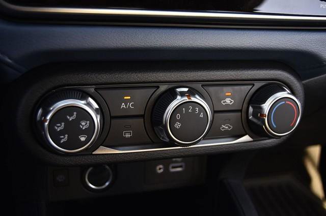 New 2025 Nissan Versa SV image 14