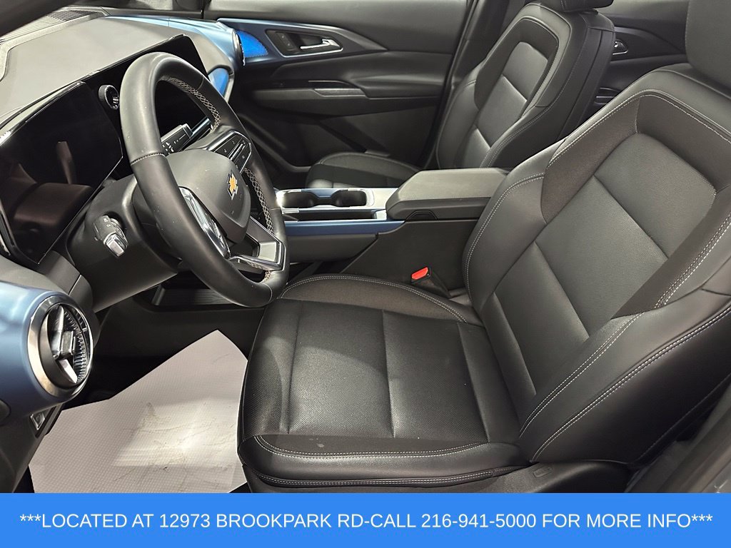Used 2024 Chevrolet Equinox EV LT w/ LPO, All-Weather Mat Package AWD/4WD image 11