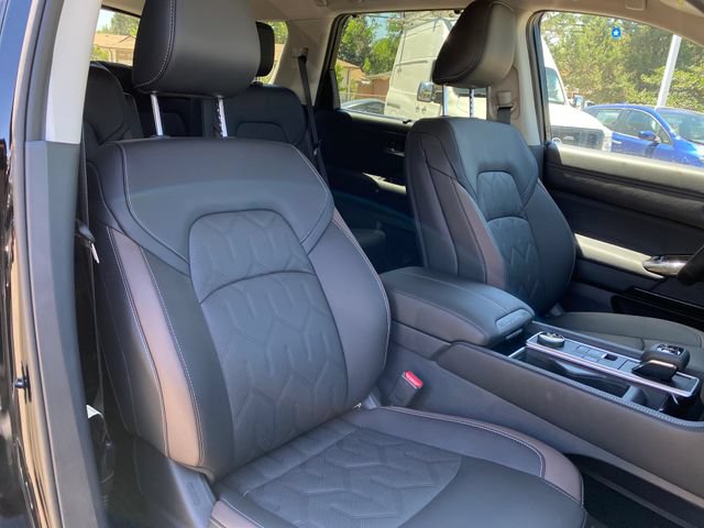 New 2026 Nissan Pathfinder Platinum AWD/4WD image 10