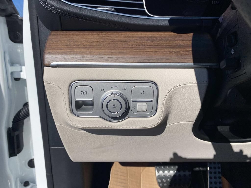 New 2026 Mercedes-Benz GLE 53 AMG 4MATIC image 14