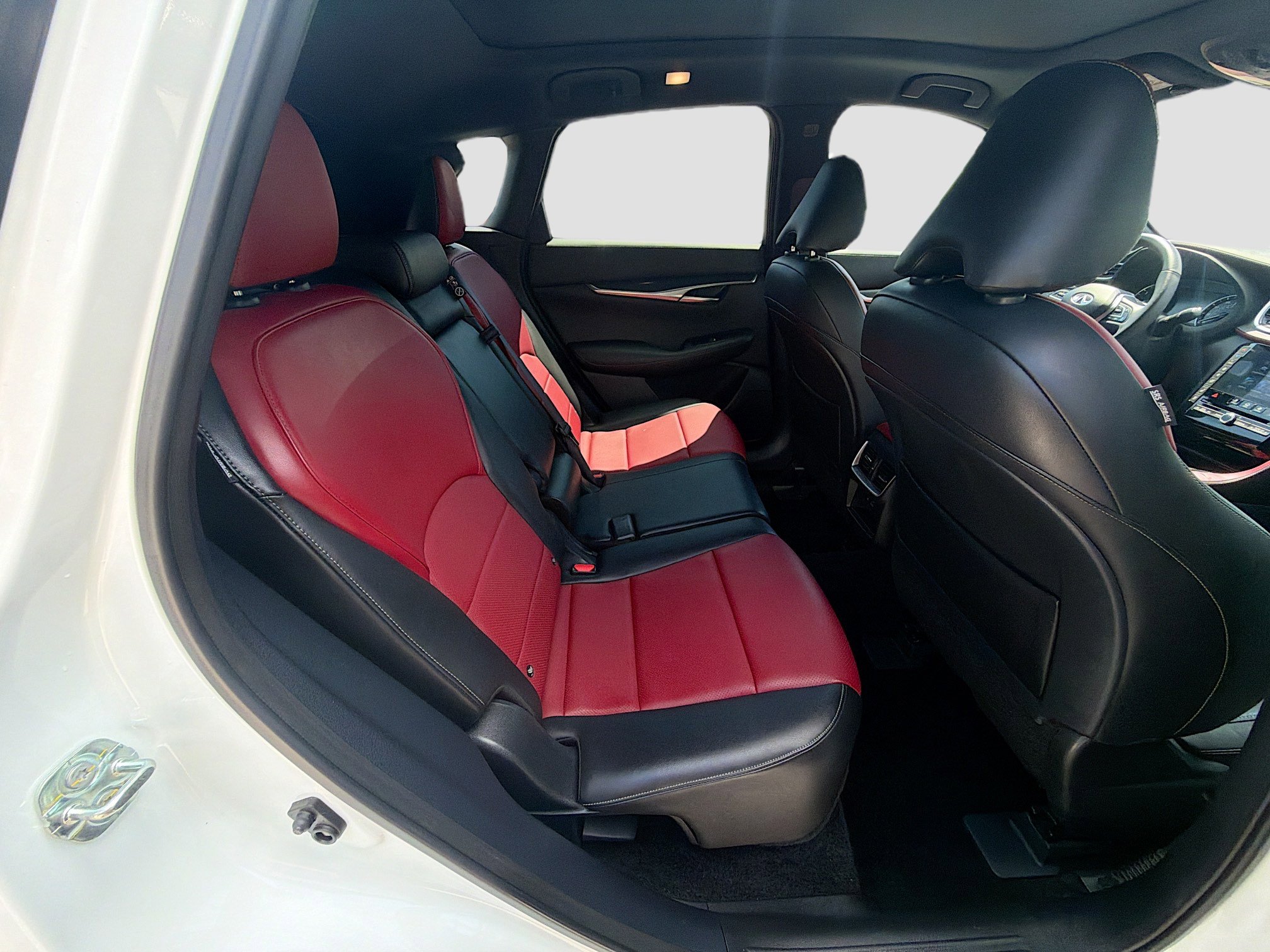 Used 2023 INFINITI QX50 Sport FWD image 28