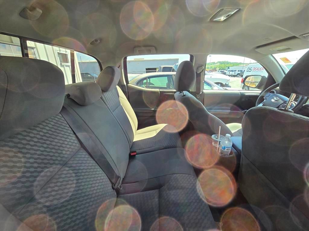 Used 2023 Toyota Tacoma SR5 w/ Technology Package RWD image 6