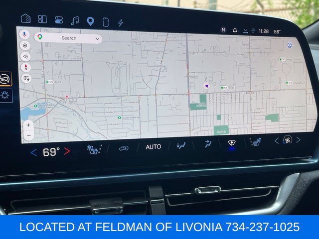 Certified 2024 Chevrolet Equinox EV LT FWD image 14