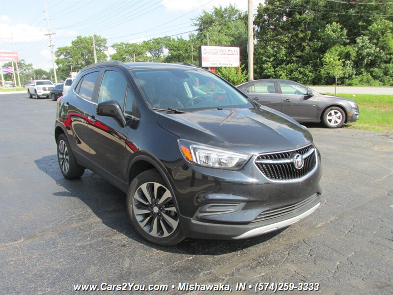 Used 2021 Buick Encore Preferred AWD/4WD image 1