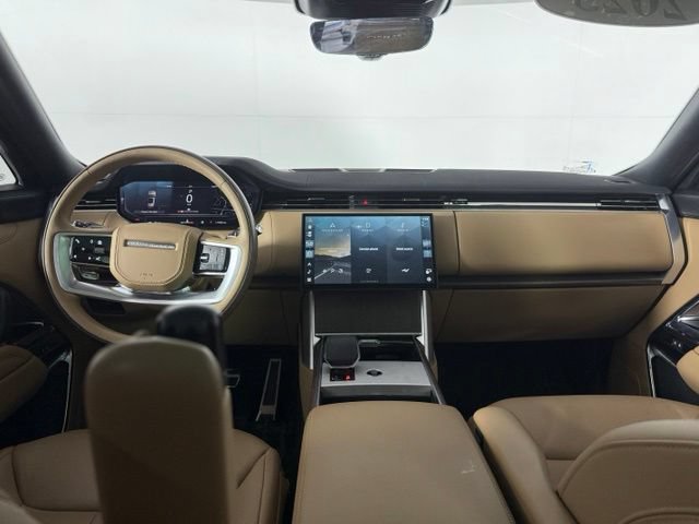 Used 2025 Land Rover Range Rover SE AWD/4WD image 28
