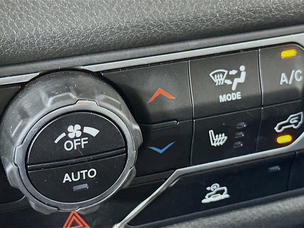 Used 2024 Jeep Gladiator Sport image 21