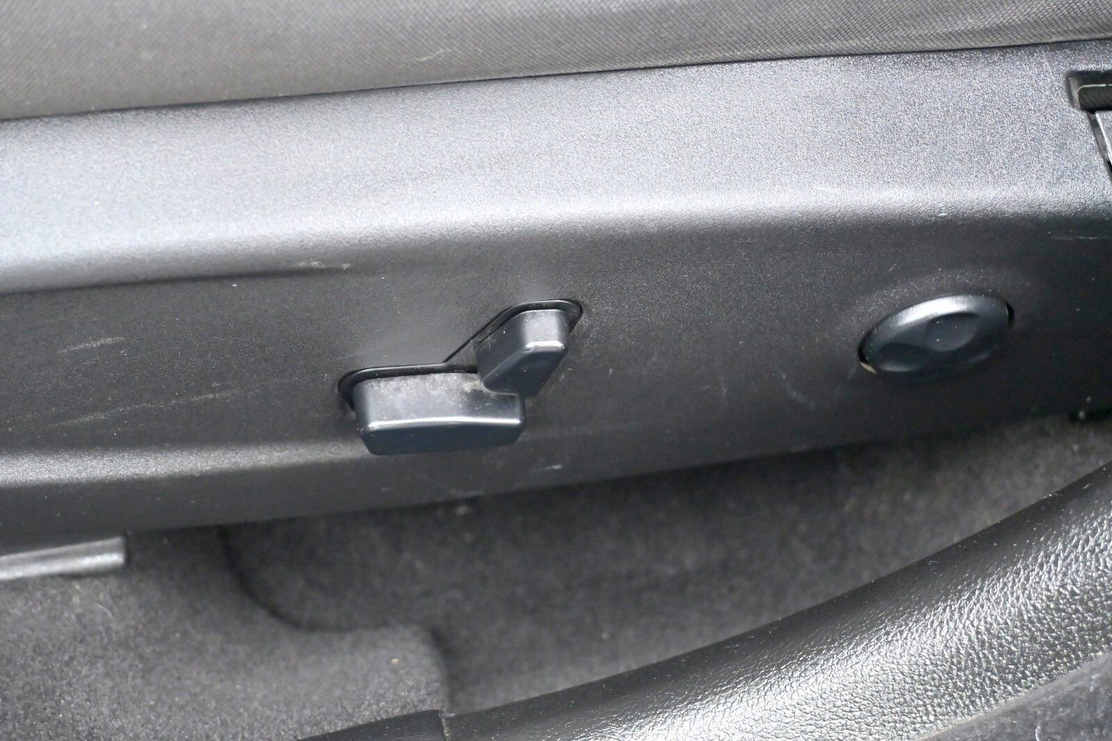 Used 2021 Dodge Charger SXT w/ Blacktop Package image 17