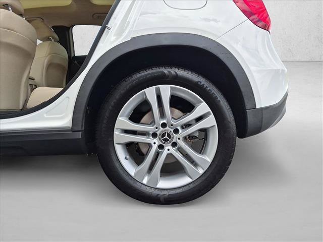 Used 2019 Mercedes-Benz GLA 250 4MATIC image 27