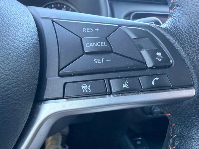 Used 2023 Nissan Kicks SR FWD image 36