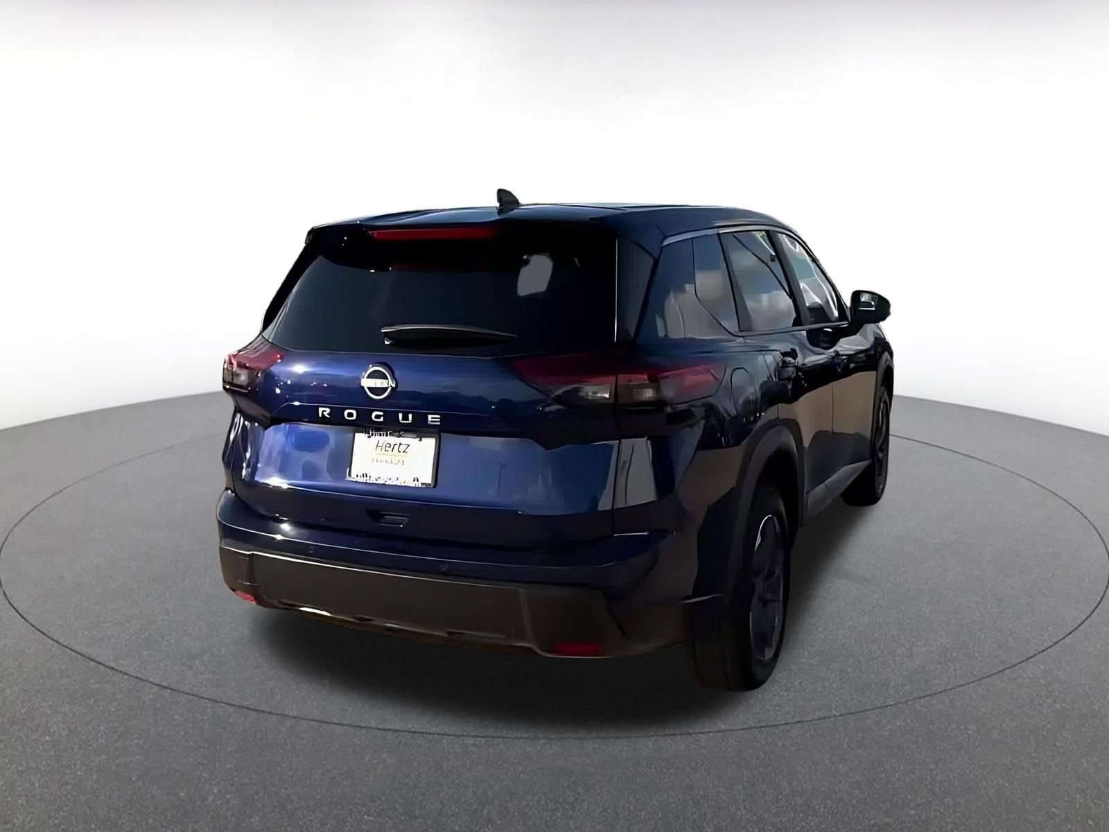 Used 2025 Nissan Rogue SV FWD image 12
