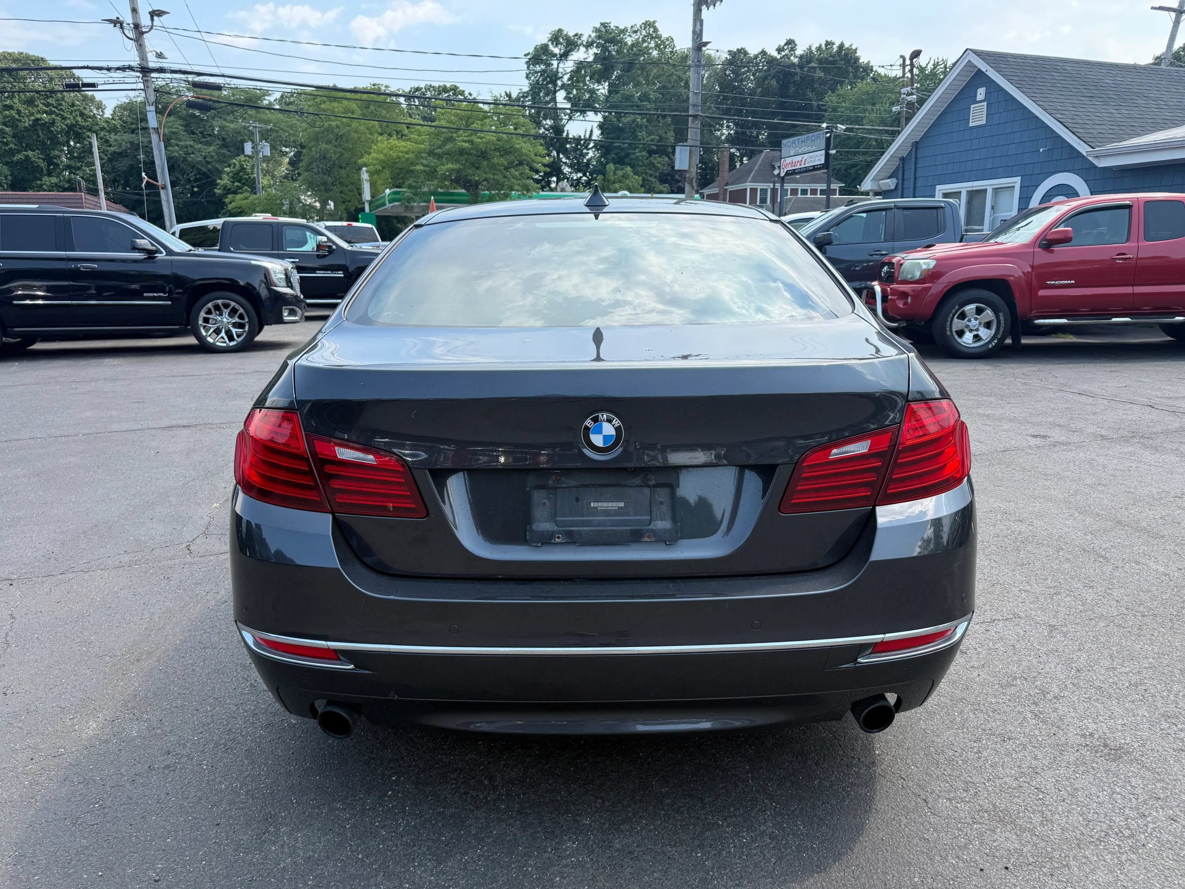 Used 2014 BMW 535i xDrive Sedan AWD/4WD image 8