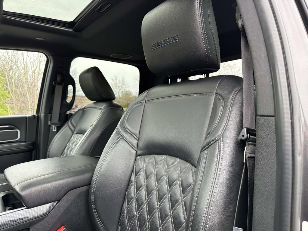 Used 2022 RAM 2500 Big Horn w/ Level C Equiment Group image 25